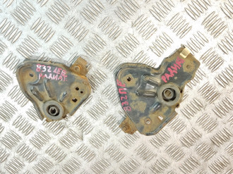 Кронштейн радиатора Nissan Almera N16