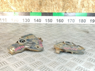 Кронштейн радиатора Nissan Almera N16