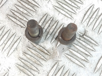 Болт крепления суппорта переднего Nissan Almera N16