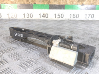 Кронштейн ручки задней левой Nissan Qashqai 2009