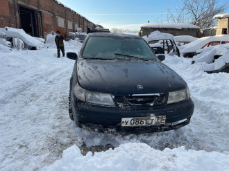 В разборе Saab 9-5 1998-2002