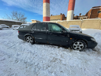 В разборе Saab 9-5 1998-2002
