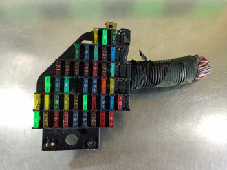 Блок предохранителей салонный Saab 9-5 1998-2002