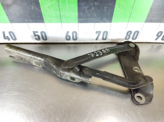 Петля капота правая Saab 9-5 1998-2002