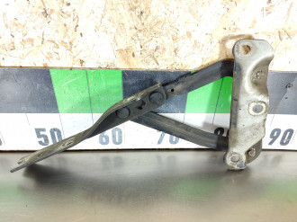 Петля капота правая Saab 9-5 1998-2002