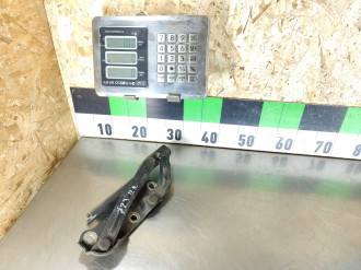 Петля капота левая Saab 9-5 1998-2002