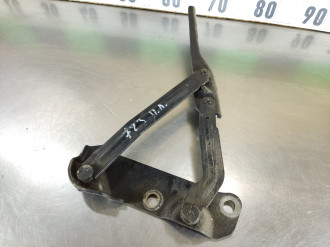 Петля капота левая Saab 9-5 1998-2002