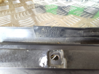 Молдинг стекла Saab 9-5 1998-2002