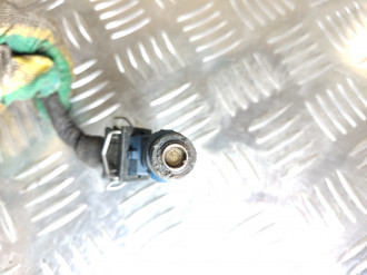 Форсунка двигателя Saab 9-5 1998-2002