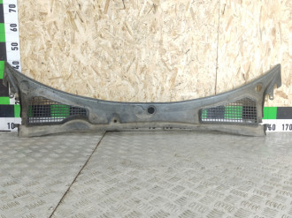 Жабо Saab 9-5 1998-2002