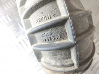Патрубок воздушного фильтра Saab 9-5 1998-2002
