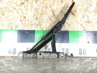 Петля крышки багажника правая Saab 9-5 1998-2002