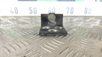 Петля двери передней левой верхняя Saab 9-5 1998-2002