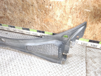 Жабо Saab 9-5 1998-2002