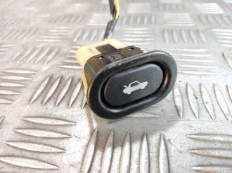 Кнопка открывания багажника Saab 9-5 1998-2002