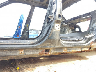 Порог со стойкой левой Saab 9-5 1998-2002