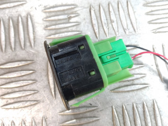 Кнопка открывания багажника Saab 9-5 1998-2002