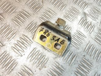 Петля двери задней левой верхняя Saab 9-5 1998-2002