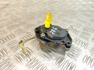 Моторчик заслонки отопителя Saab 9-5 1998-2002