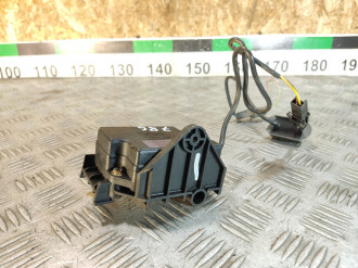 Моторчик заслонки отопителя Saab 9-5 1998-2002