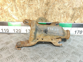 Кронштейн Saab 9-5 1998-2002