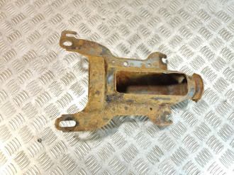 Кронштейн Saab 9-5 1998-2002