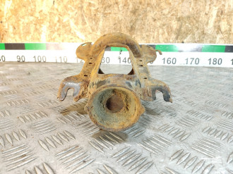 Кронштейн Saab 9-5 1998-2002