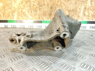 Кронштейн двигателя Saab 9-5 1998-2002