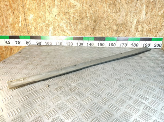 Молдинг двери передней правой Saab 9-5 1998-2002