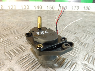 Моторчик заслонки отопителя Saab 9-5 1998-2002