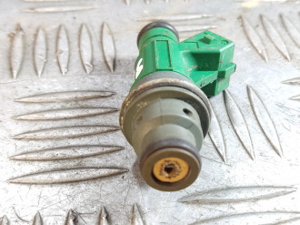 Форсунка двигателя Saab 9-5 1998-2002