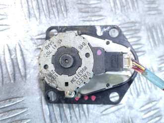 Моторчик заслонки отопителя Saab 9-5 1998-2002