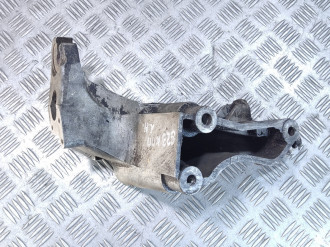 Кронштейн кпп Saab 9-5 1998-2002