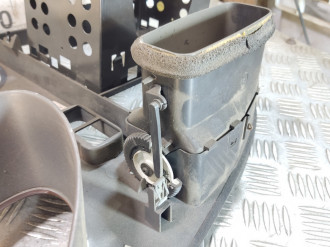 Дефлектор воздушный Saab 9-5 1998-2002