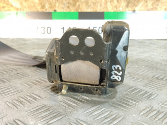 Ремень безопасности центральный задний Saab 9-5 1998-2002