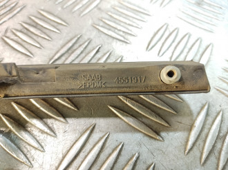 Молдинг стекла двери левой передней Saab 9-5 1998-2002
