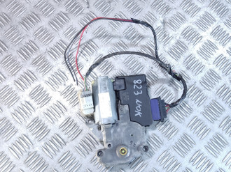 Моторчик люка Saab 9-5 1998-2002