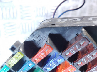 Блок предохранителей салонный Saab 9-5 1998-2002