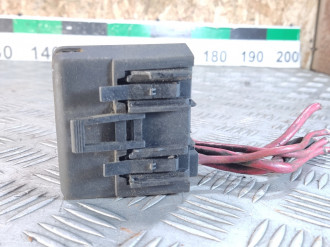 Блок предохранителей моторный Saab 9-5 1998-2002