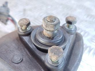 Моторчик стеклоочистителя передний Saab 9-5 1998-2002