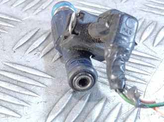 Форсунка двигателя Saab 9-5 1998-2002