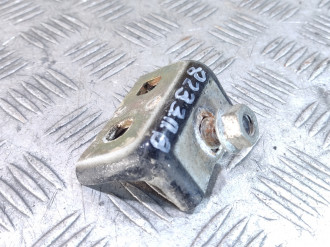 Петля двери задней правой верхняя Saab 9-5 1998-2002