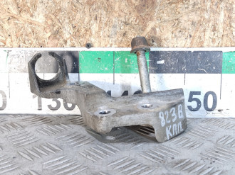 Кронштейн кпп Saab 9-5 1998-2002