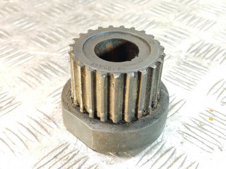 Шестерня привода двс Saab 9-5 1998-2002