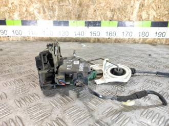 Замок двери передней правой Seat Cordoba 2002-2008