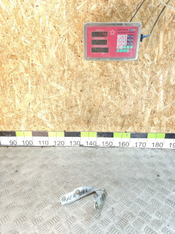 Петля капота правая Seat Cordoba 2002-2008