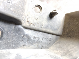 Направляющая бампера Seat Cordoba 2002-2008