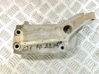 Кронштейн двигателя Seat Cordoba 2002-2008