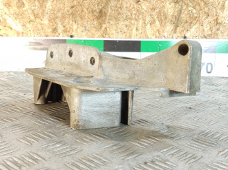 Кронштейн двигателя Seat Cordoba 2002-2008
