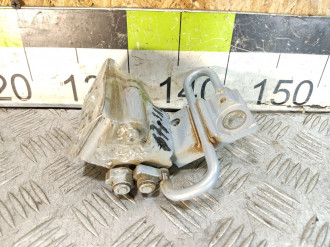 Петля двери задней левой нижняя Seat Cordoba 2002-2008
